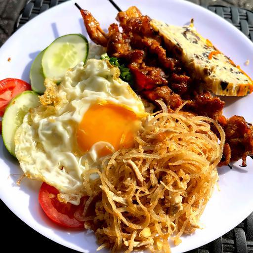 com-thit-xien-bi-cha-op-la