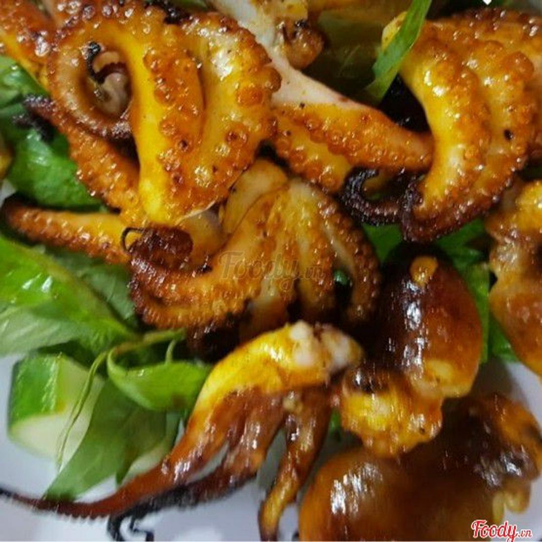 bach-tuoc-nuong-sa-te-200gr-1-phan