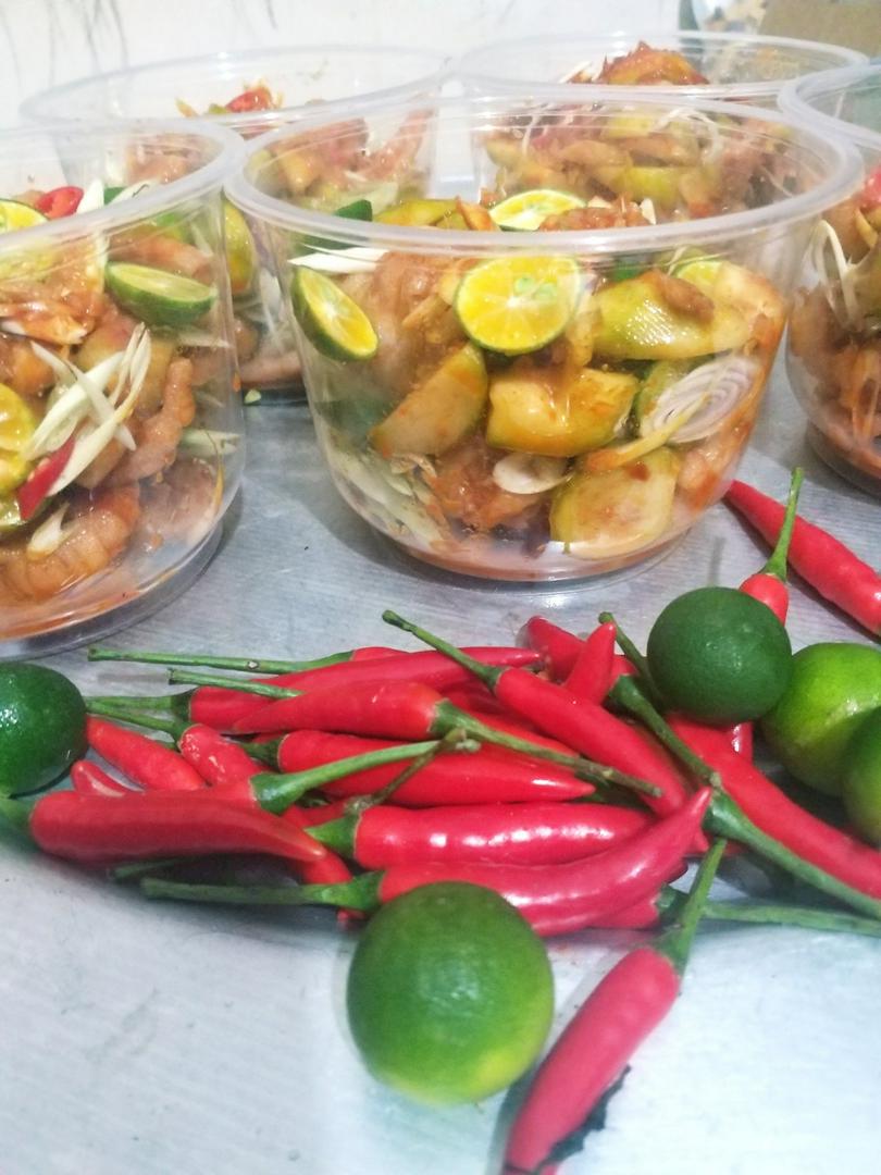 chan-ga-sot-thai-rut-xuong-9-chan