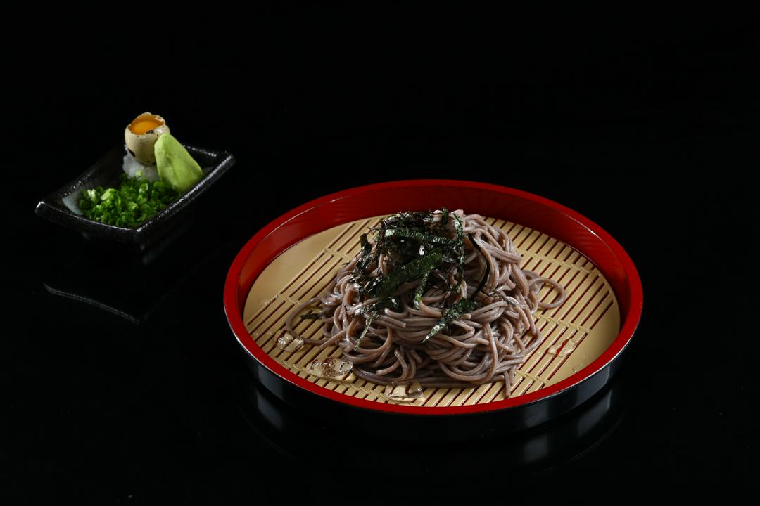 zaru-soba-mi-soba-nau-lanh