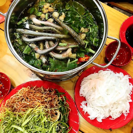 lau-ca-keo-3-nguoi-an