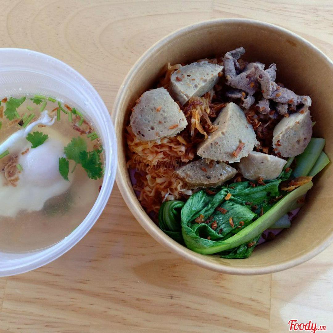 mi-tron-thit-bo-bo-vien-sup-trung