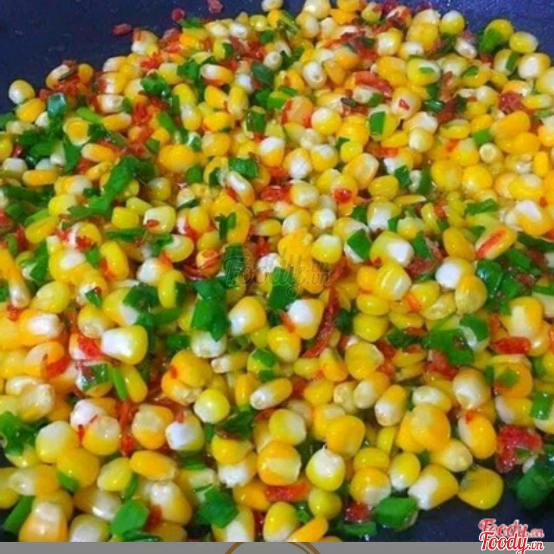 bap-xao-trung-ga-tuoi