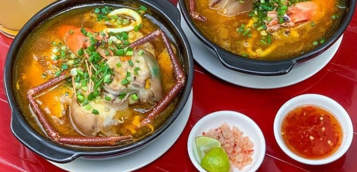 the-food-house-banh-canh-tom-bot-xat-quang-trung