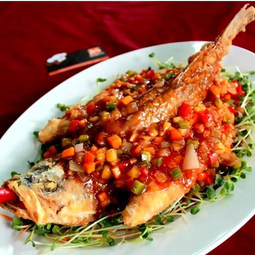 ca-chem-sot-chua-ngot-seabass-with-sweet-sour-sauce