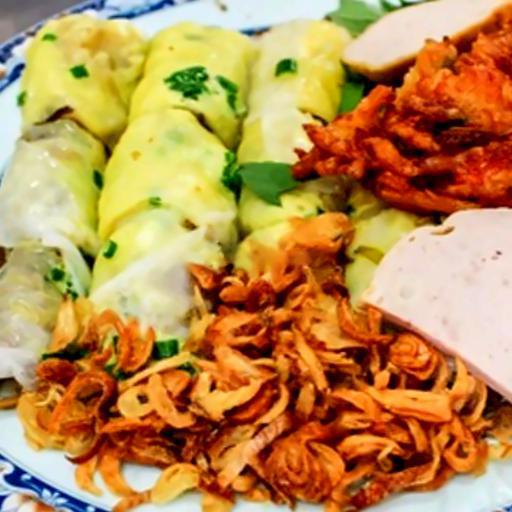 banh-cuon-trung-nhan-thit-lon