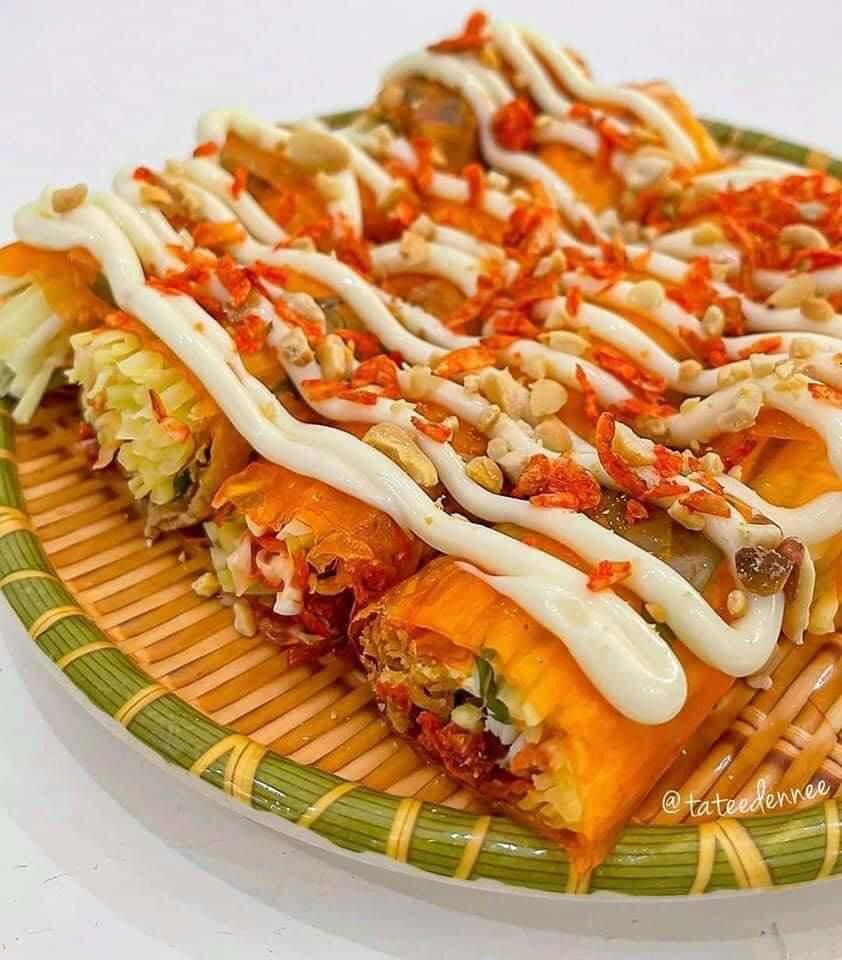 banh-trang-cuon-sot-mayone-tuong-ot