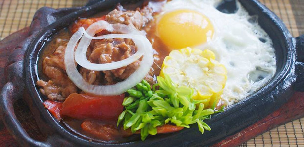 bo-ne-3-ngon-bo-quanh-lua-hong-lam-van-ben