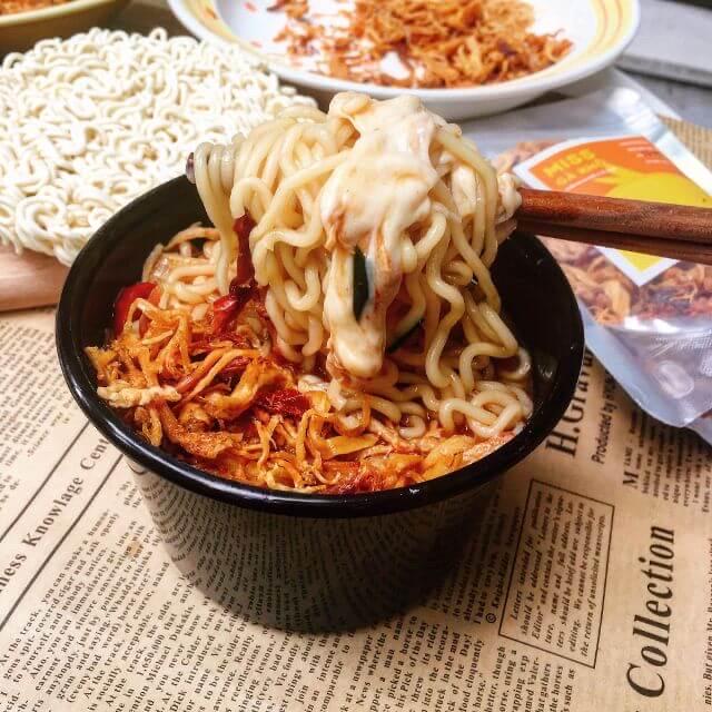 mi-tron-cha-ca-hq-phu-phomai