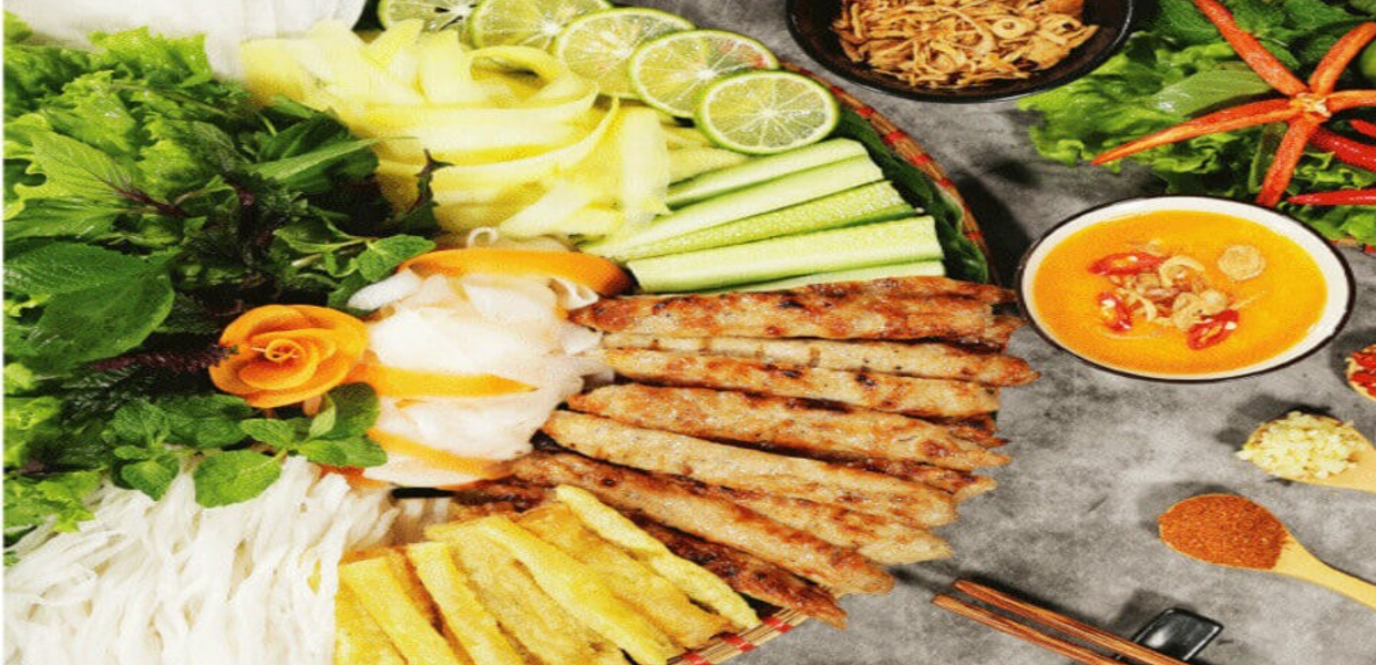 quan-nem-nuong-nha-nem-chua-ran-ga-ran