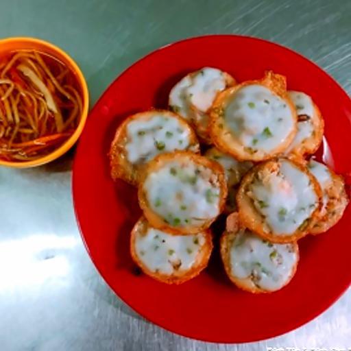 banh-khot-10-cai