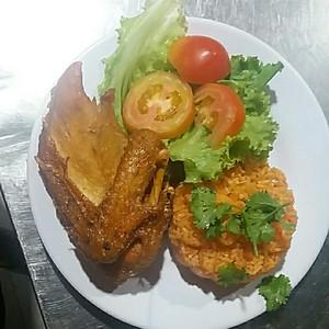 com-ga-xoi-mo-nuoc-sam-cuc