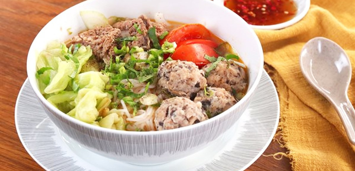 bun-suon-chua-pham-ngoc-thach