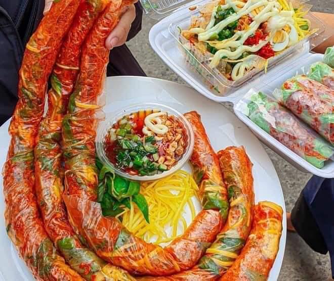 banh-trang-cuon-thit-bam