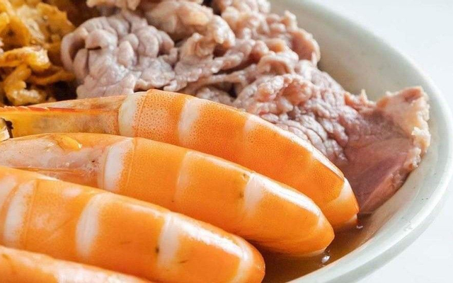 bun-thai-hai-san-van-truong-tran-quang-khai