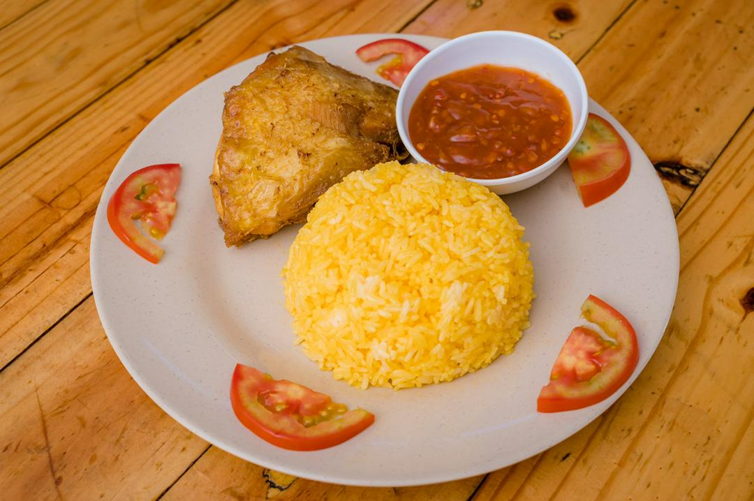 com-chien-ga-sot-thai