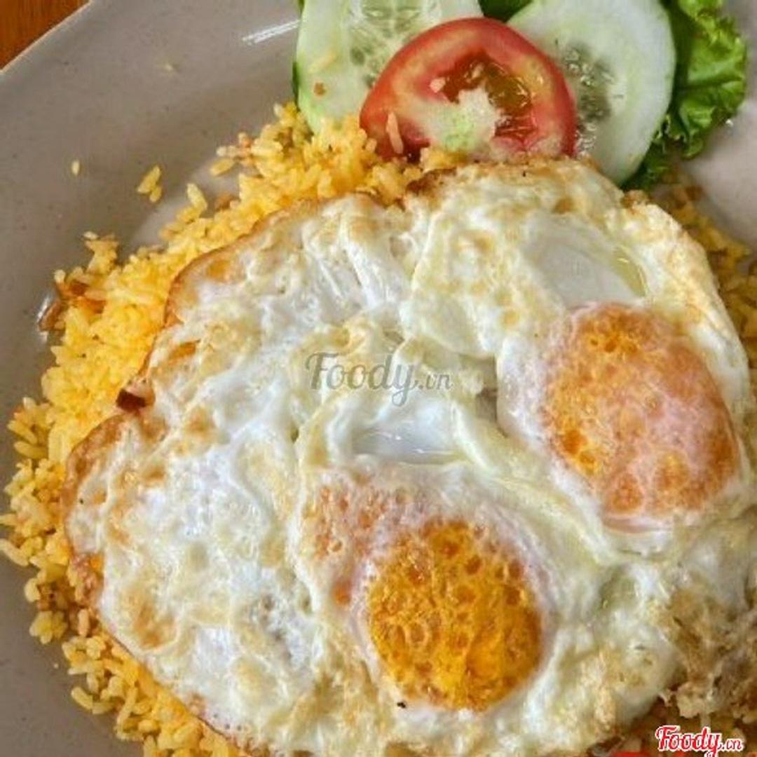 com-chien-trung-op-la