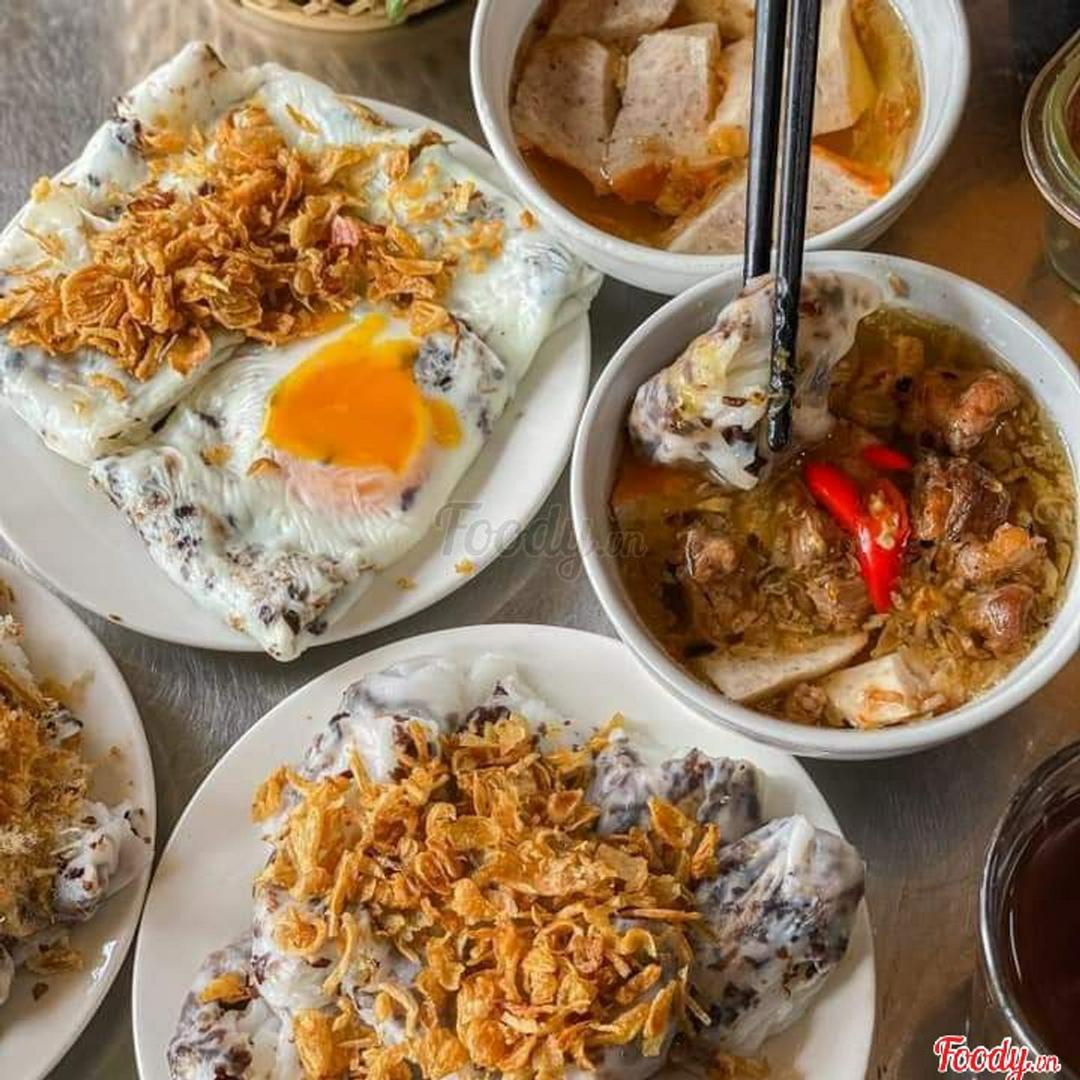 combo-banh-cuon-nong-nhan-thit-moc-nhi-va-banh-cuon-trung-nhan-hanh-kho-phi-thit-nuong-cha-que