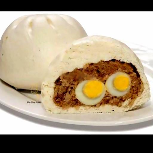 banh-bao-2-trung-cut