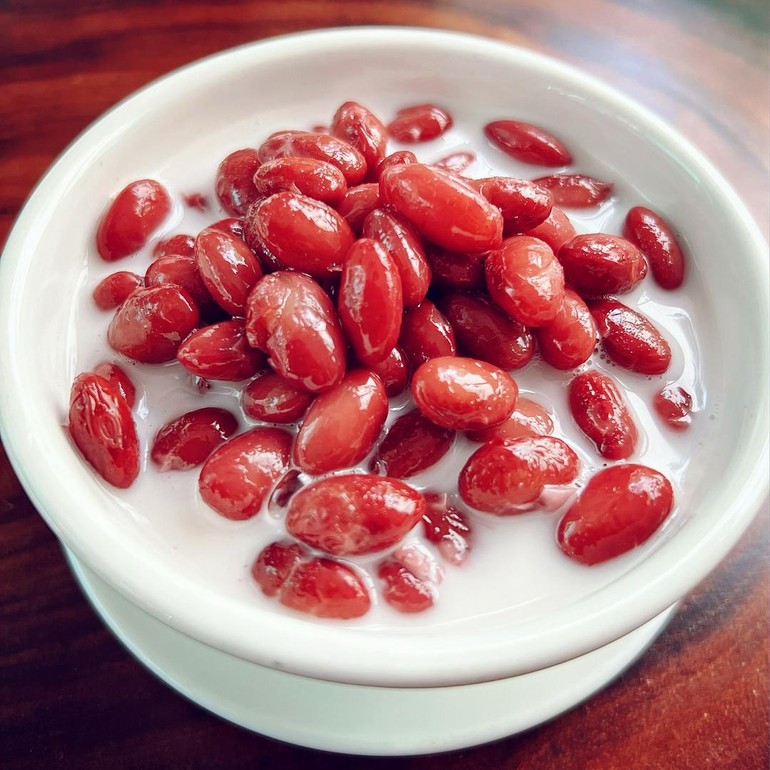 au-o-cot-dua-tuoi-nguyen-chat