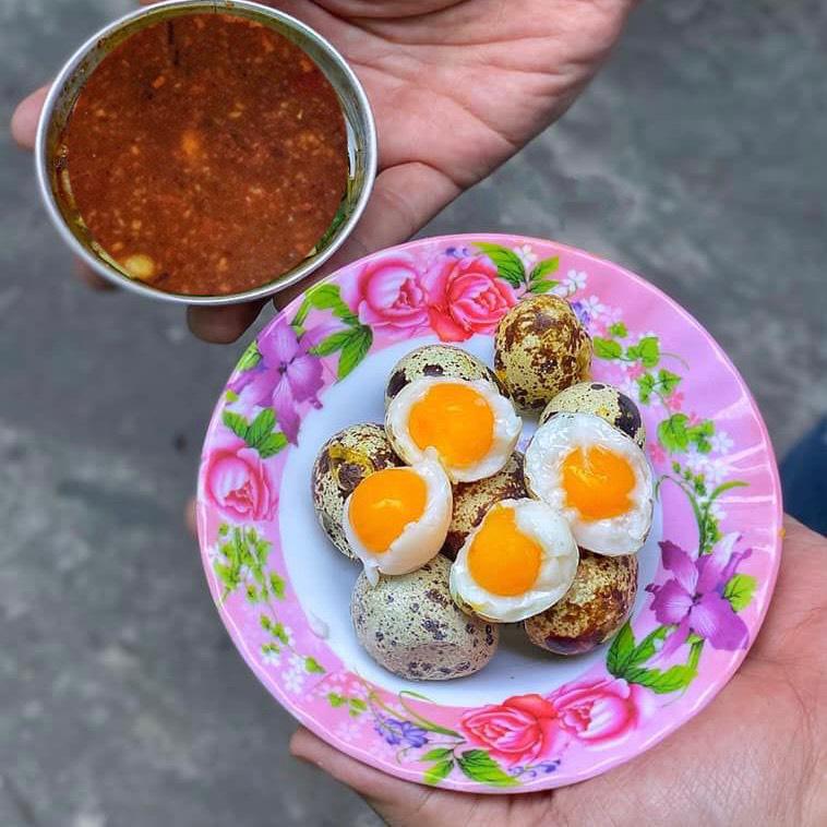 5-cut-long-ao-1-ga-dua-cham-sot-ngoai-ui