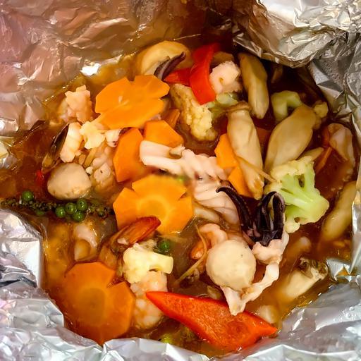 au-hu-giay-bac-2nguoi-an