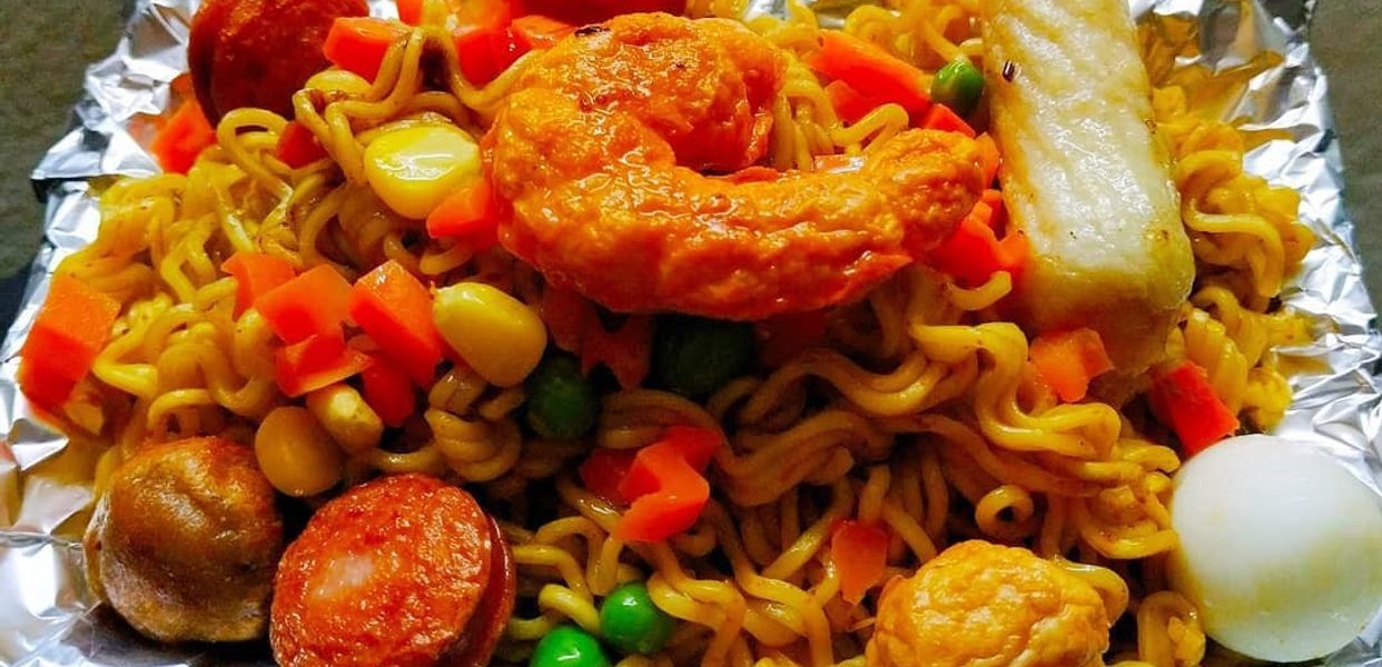 huong-tra-mi-tron-indomie-o-an-vat-xuan-la