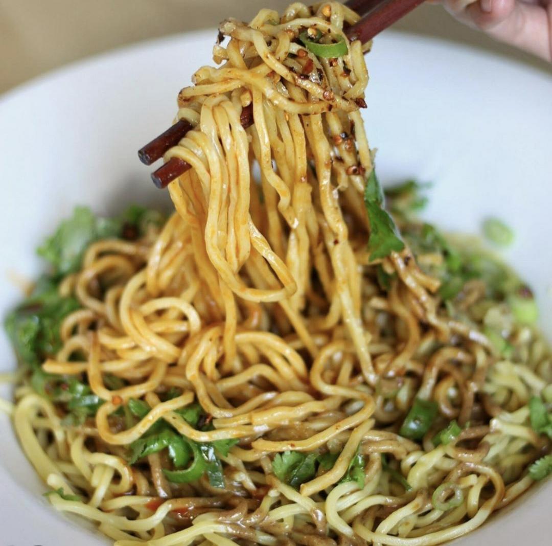 mi-tuoi-thap-cam-kho