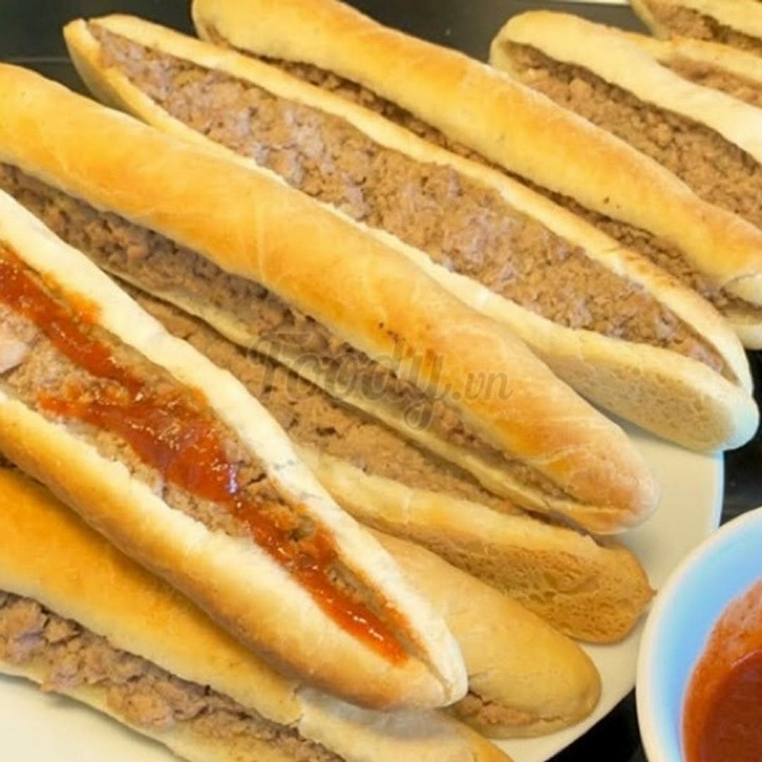 100-banh-my-que-pate-hai-phong