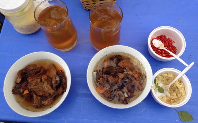 Bún-chả-&-Bún-cá---Bánh-mì-thịt-nướng-Yên-Hòa---Yên-Hòa