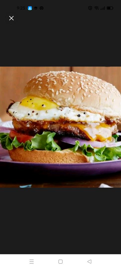 hamburger-2-bo-1trung-1-pho-mai