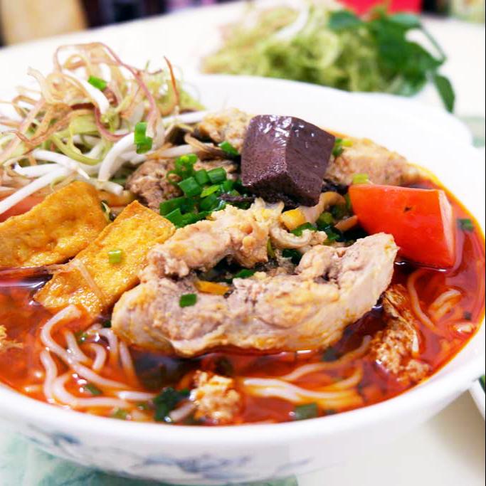 bun-rieu-suon-heo