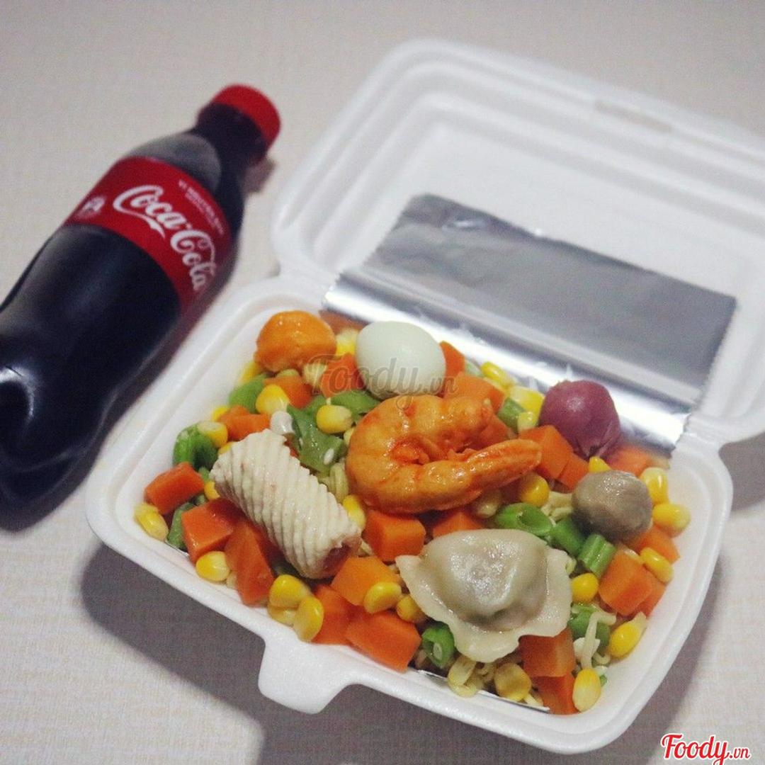 my-tron-thap-cam-coca