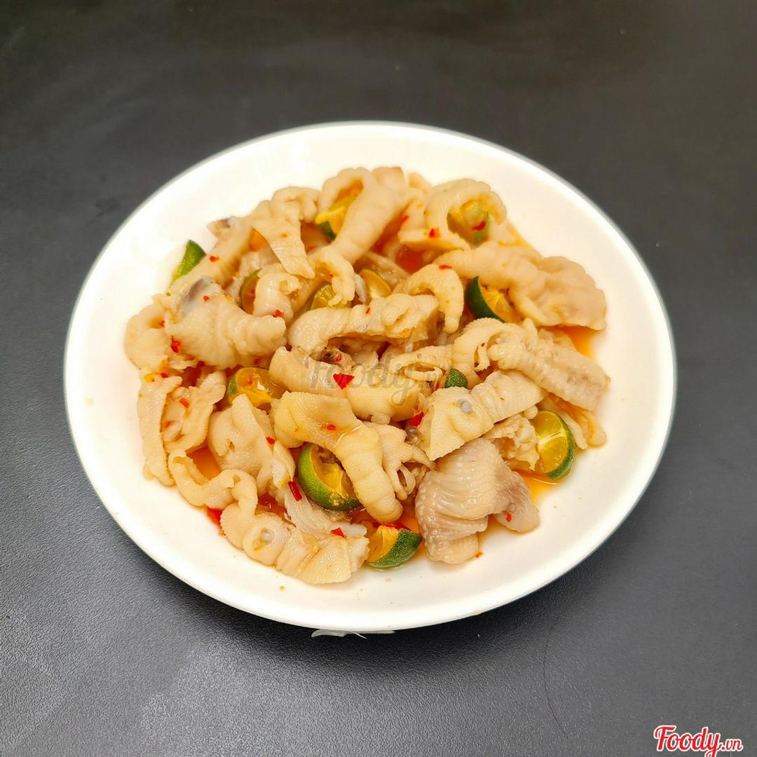 chan-ga-mam-tac-rut-xuong