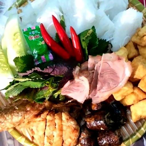 05combo-bun-au-met-5coca