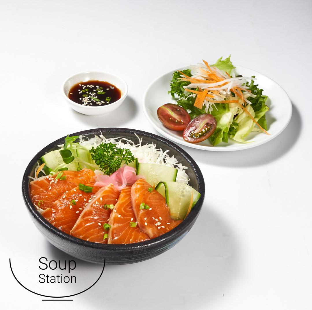com-ca-hoi-ngam-nuoc-tuong-salmon-rice-with-soy-sauce