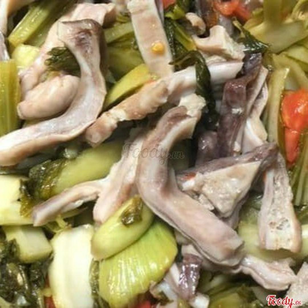 bao-tu-heo-xao-cai-chua