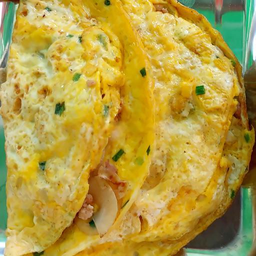 com-trung-cuon-thit-bam