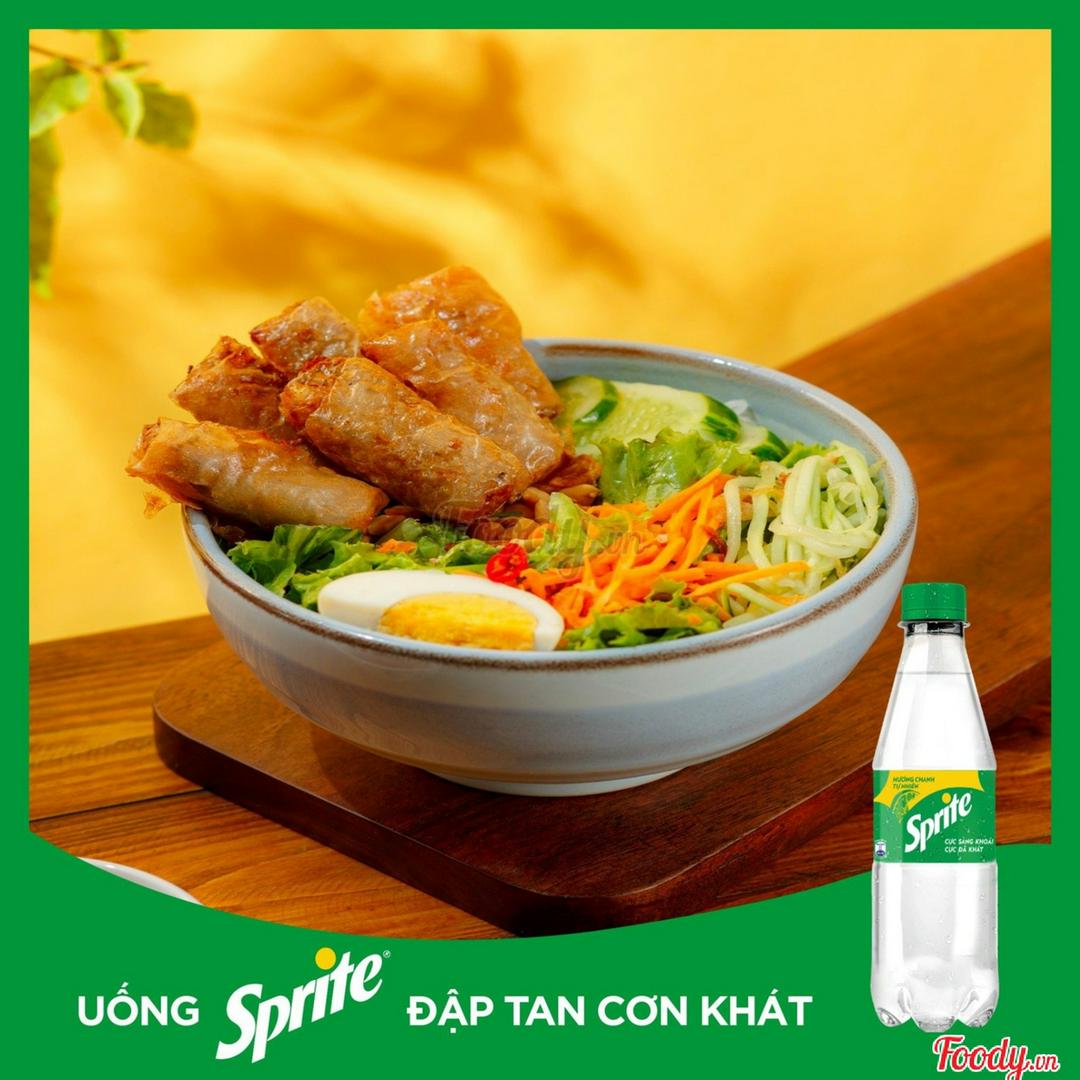 bun-tron-nem-thit-heo-01-sprite