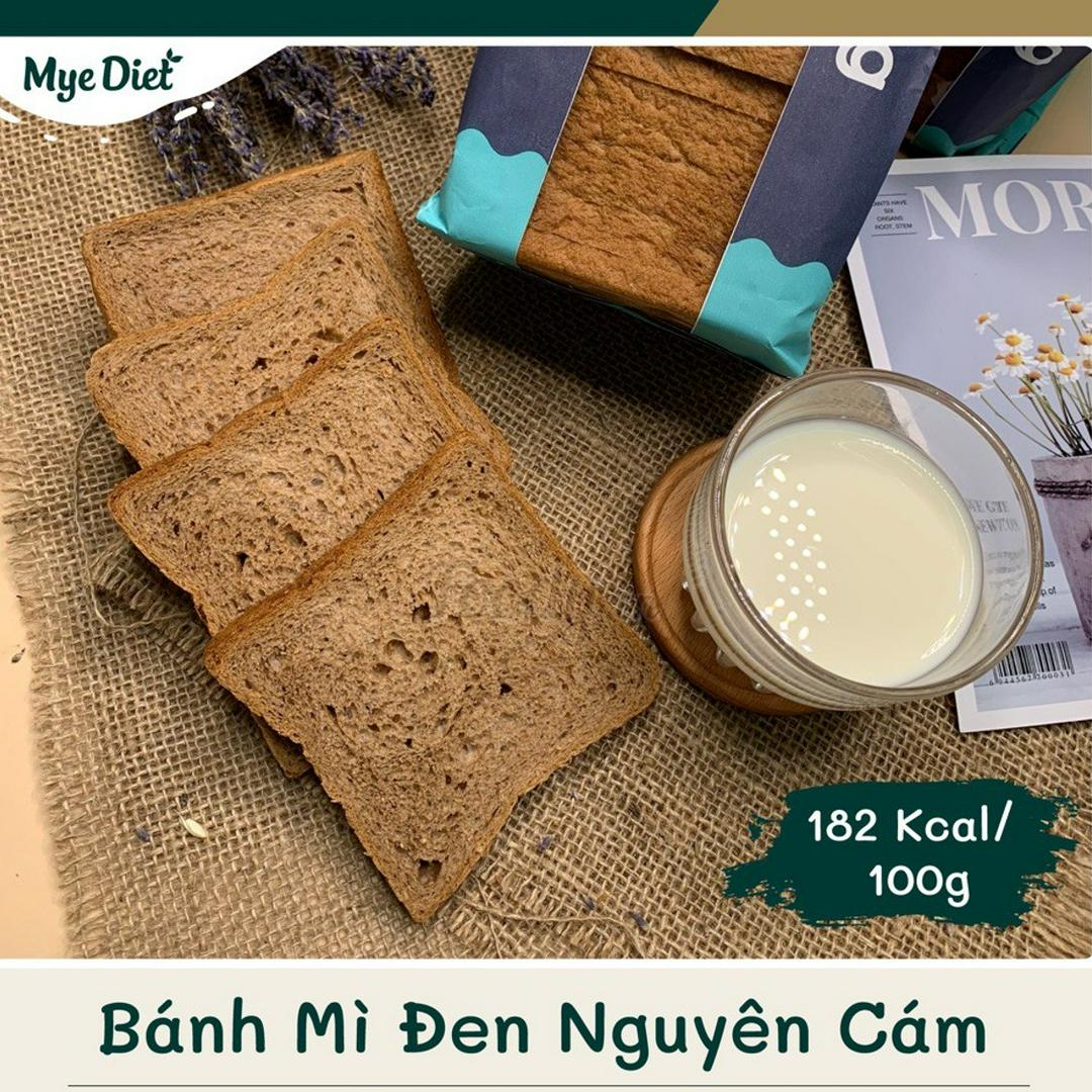 banh-mi-en-nguyen-cam-10-12-lat-182kcal-100g