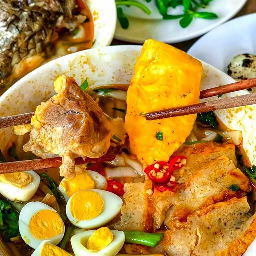 coobo-banh-canh-ay-u-rau-ma