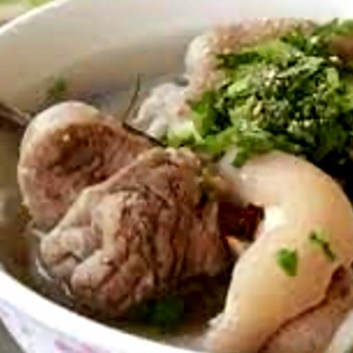 banh-canh-bot-gao-gio-heo