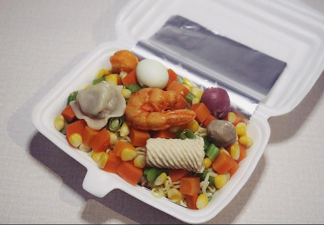 x2-mi-tron-thap-cam-nhieu-mi