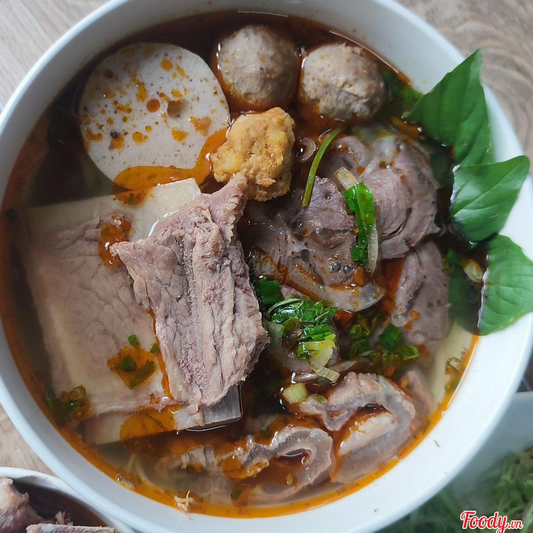 bun-bo-ac-biet-co-ba