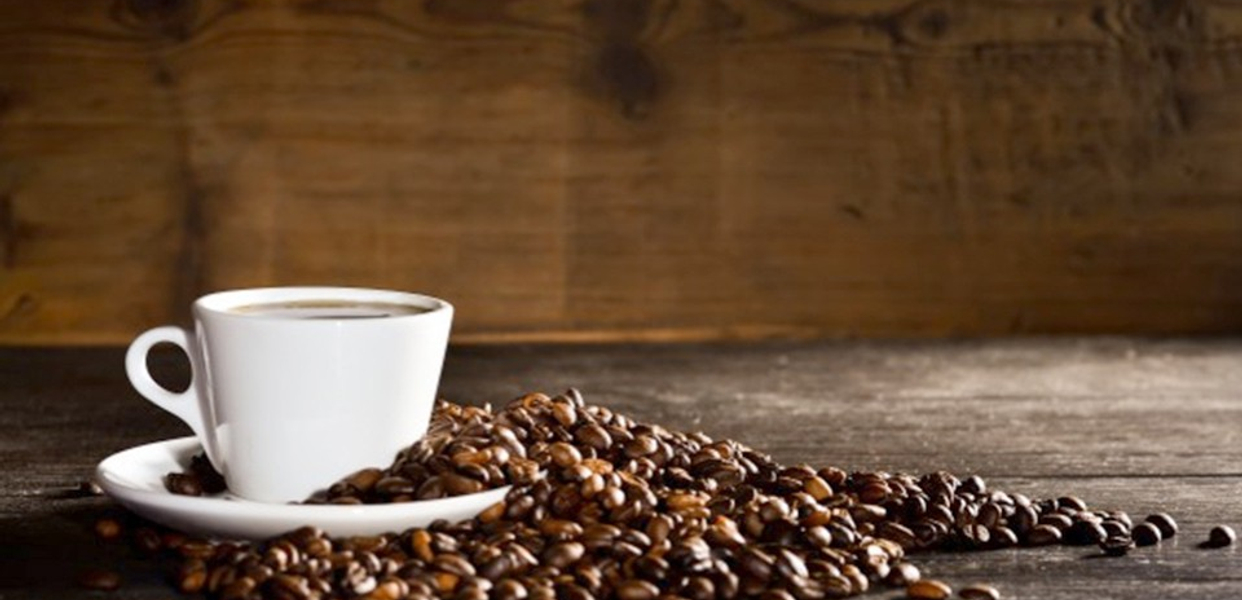 ca-phe-hem-pham-huy-thong