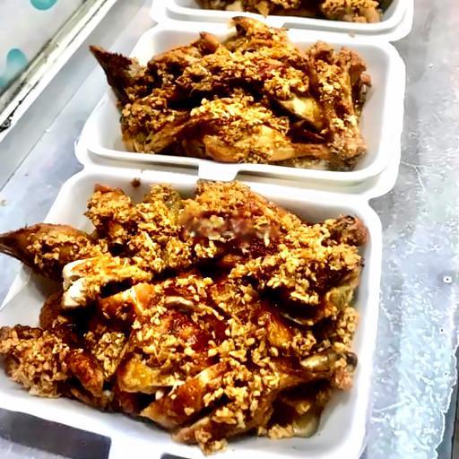 1-con-ga-ta-chien-bo-toi