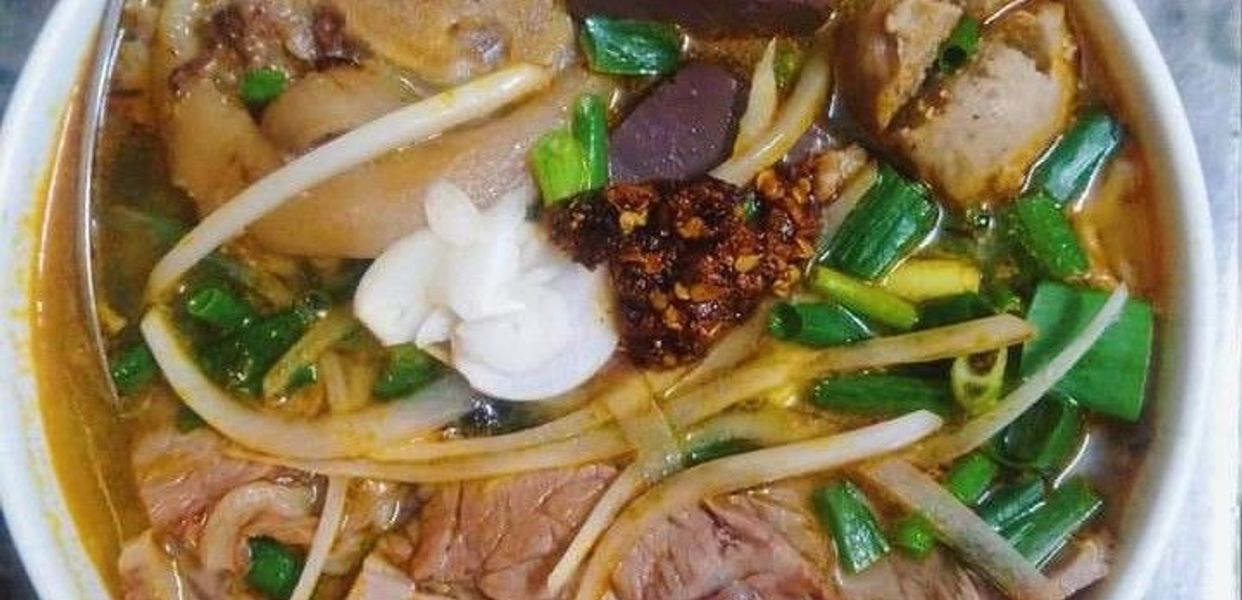 Bún-Bò-Huế-Hợp