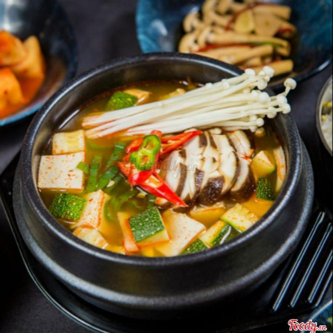 canh-au-tuong-thit-bo-truyen-thong
