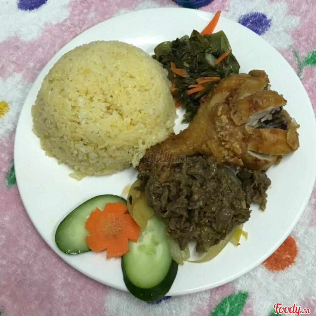 combo-ga-bo-nuoc-sprtie-coca-fanta