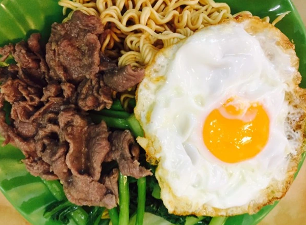 mi-xao-bo-trung-tra-ao